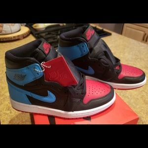 ISO JORDAN 1 NC TO CHICAGO